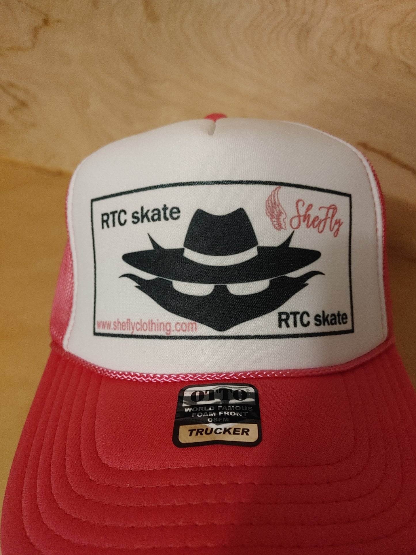 RTCskate / Shefly pink Trucker hat collabclothing